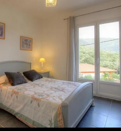 Les Oliviers Villa
